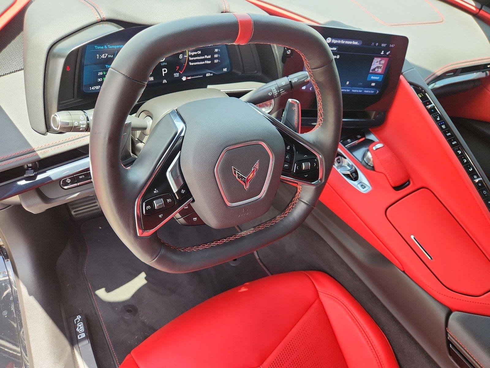 2024 Chevrolet Corvette 2LT - Photo 10