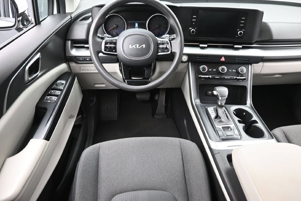 Used 2024 White Kia LX image 15