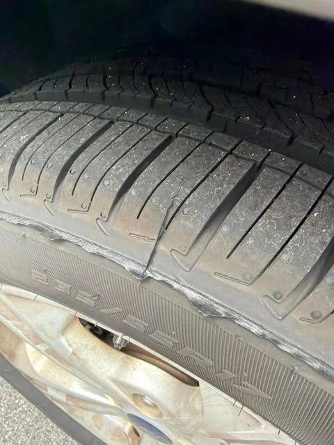Used 2016 Gray Ford SE image 23