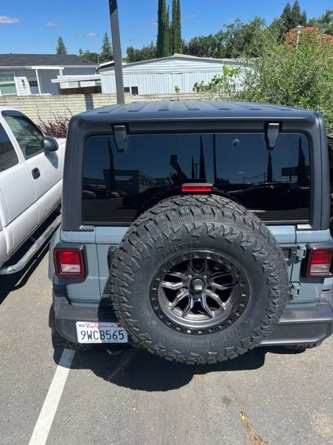 Used 2025 Gray Jeep Willys image 12