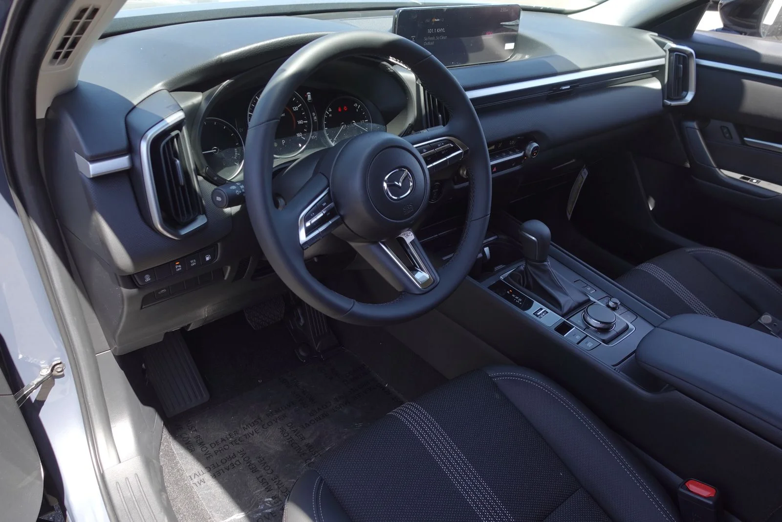New 2026 Polymetal Gray Metallic Mazda Preferred image 9