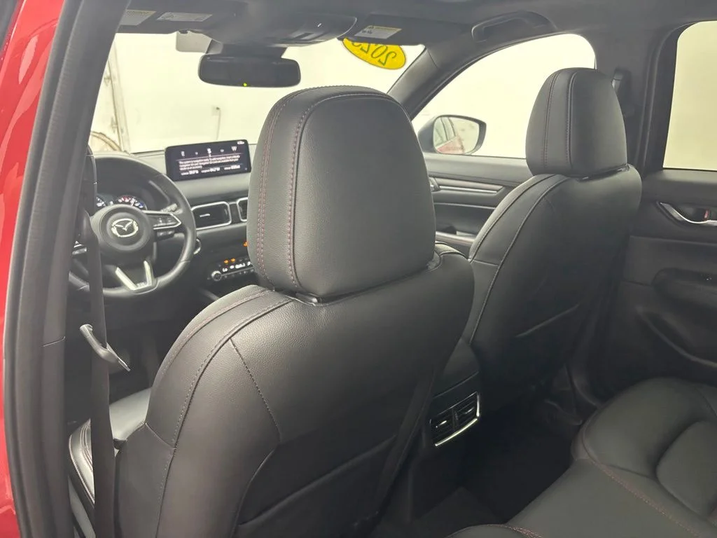 Used 2023 Red Mazda 2.5 Turbo image 36