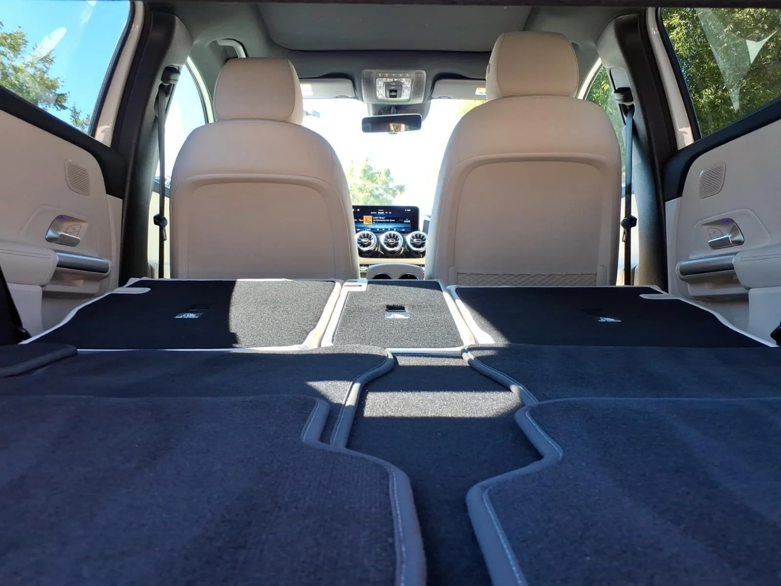 Certified Used 2026 Polar White Mercedes-Benz GLA 250 image 30