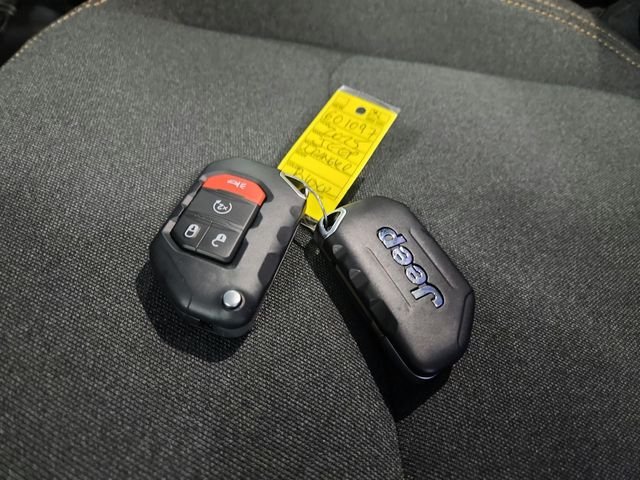 Used 2025 Black Jeep Sahara 4xe image 14
