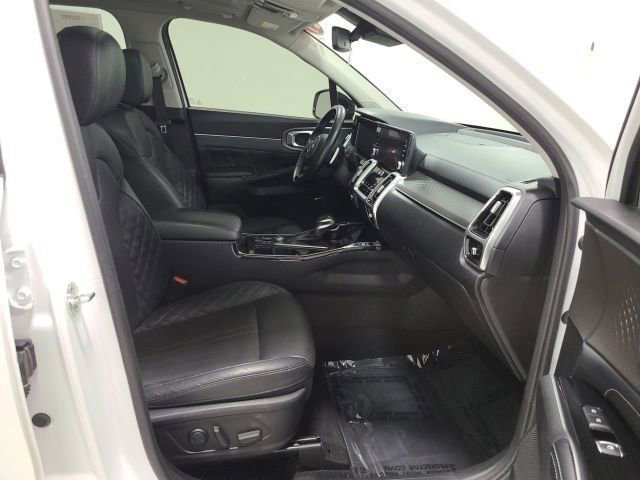 Used 2021 Glacial White Pearl Kia SX Prestige image 16