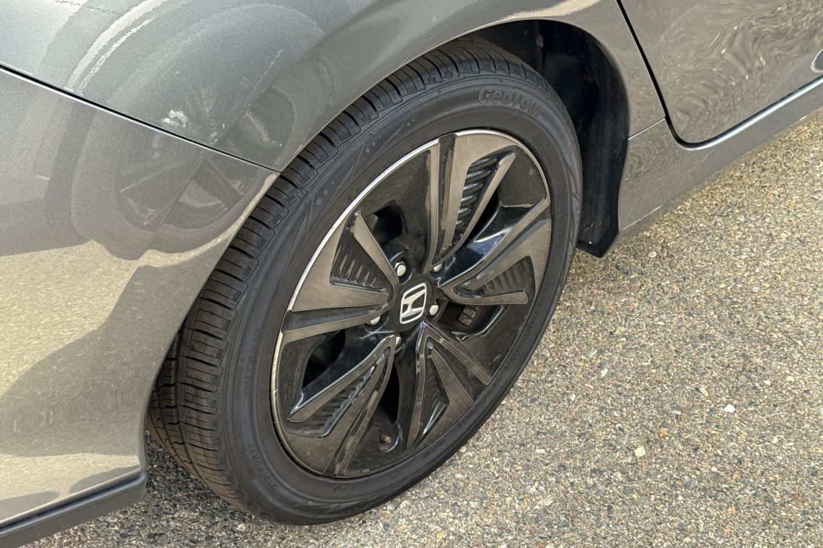Used 2019 Polished Metal Metallic Honda EX image 14