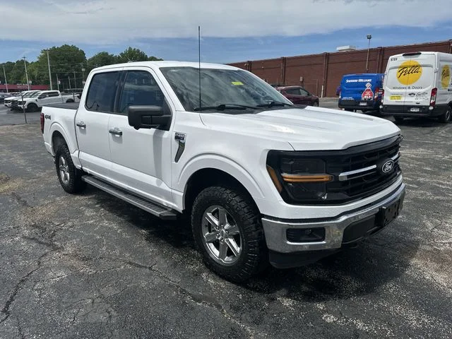 Used 2024 White Ford XLT image 11