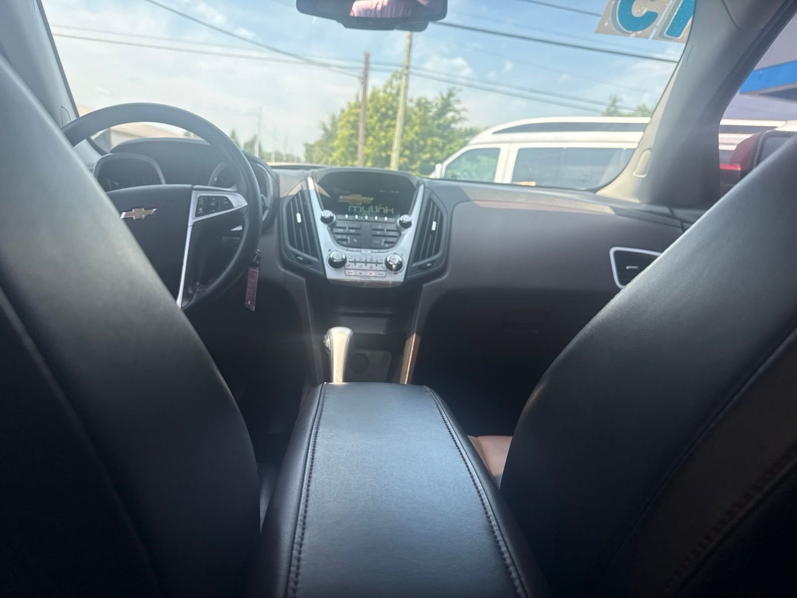 Used 2015 Red Chevrolet LT image 19