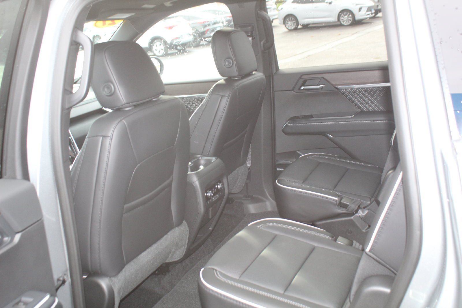 New 2027 Sterling Metallic GMC Denali image 9