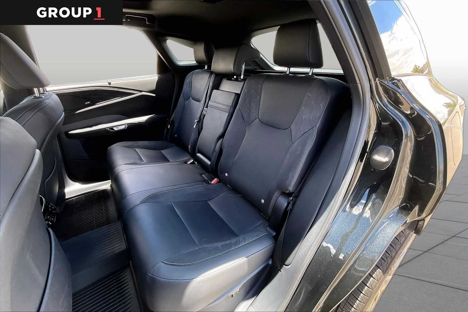 Certified Used 2025 Caviar Lexus Luxury image 19