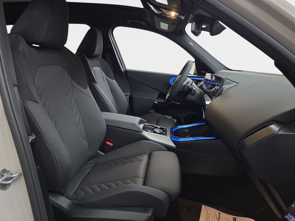 New 2026 Dune Grey Metallic BMW 30 xDrive image 9