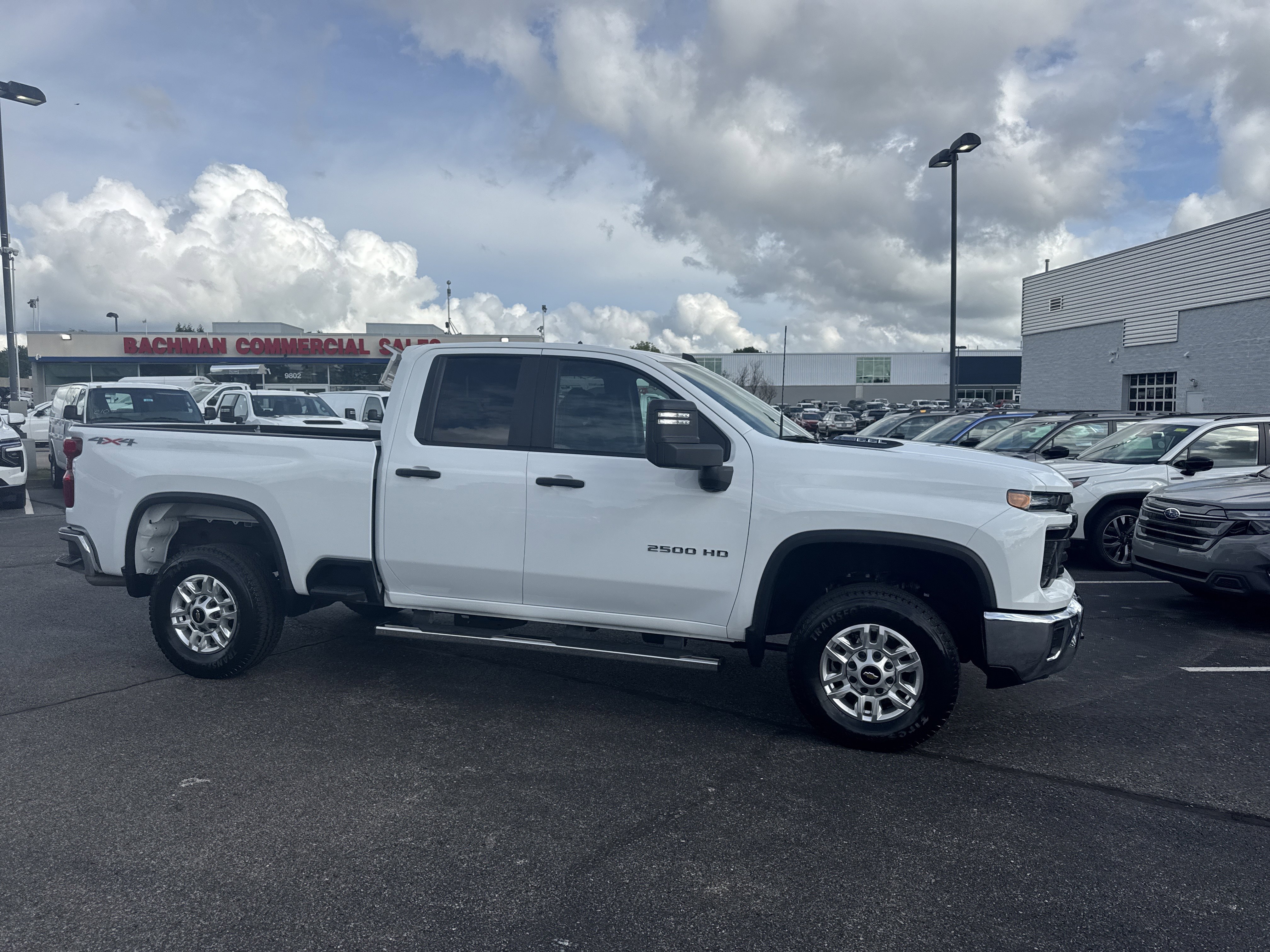 Used 2025 Summit White Chevrolet WT image 2