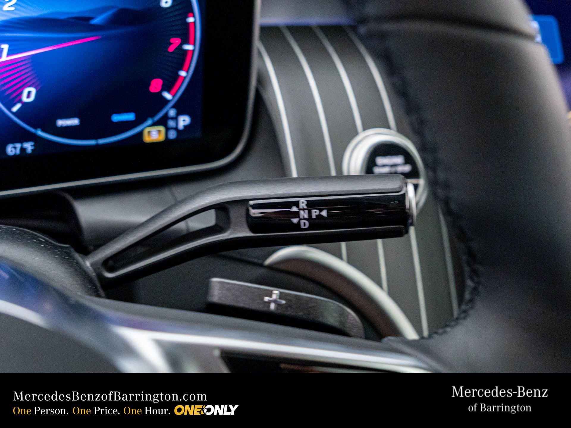 New 2026 Black Mercedes-Benz GLC 300 image 28