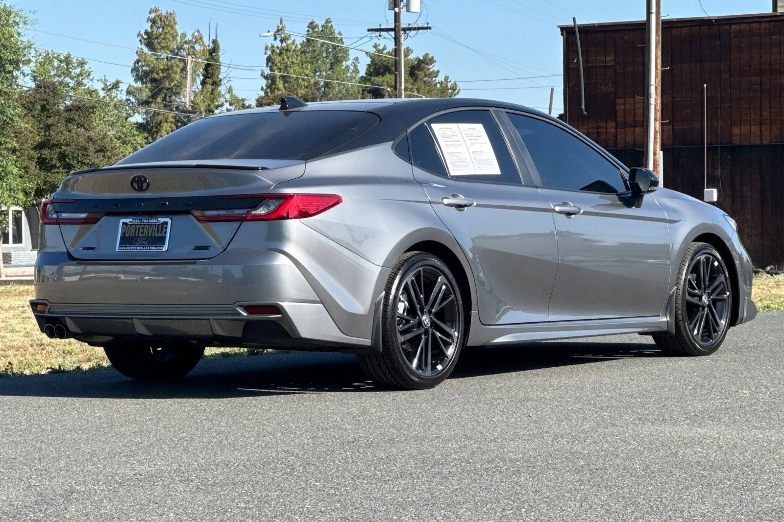 Used 2025 Metal Toyota XSE image 4