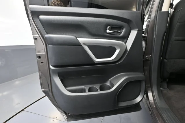 Used 2018 Brown Nissan SV image 25