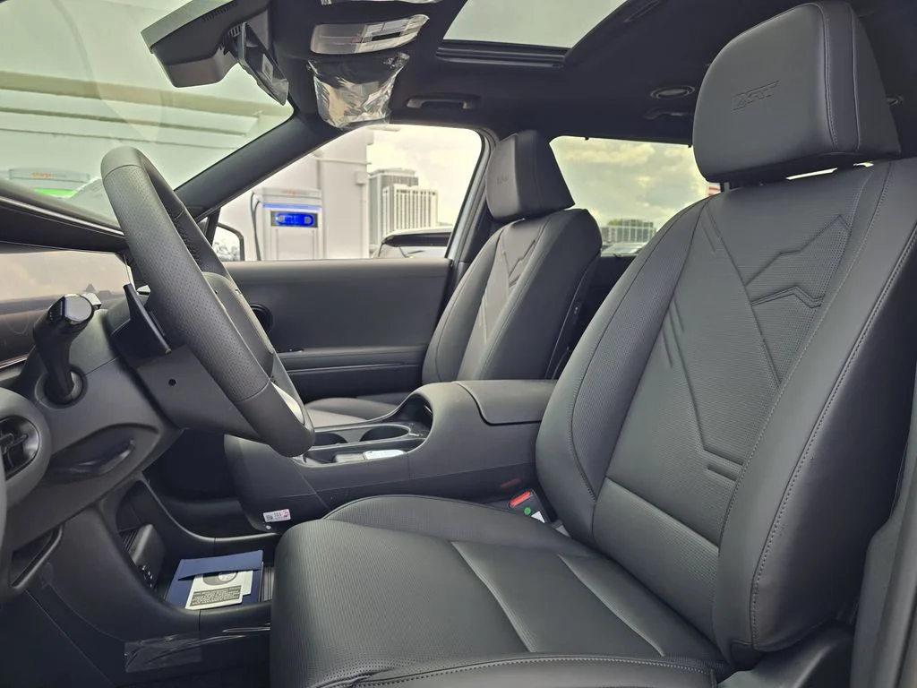 New 2026 White Hyundai XRT Pro image 17
