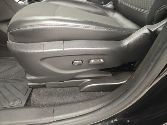 Used 2019 Ebony Twilight Metallic Buick Preferred image 33