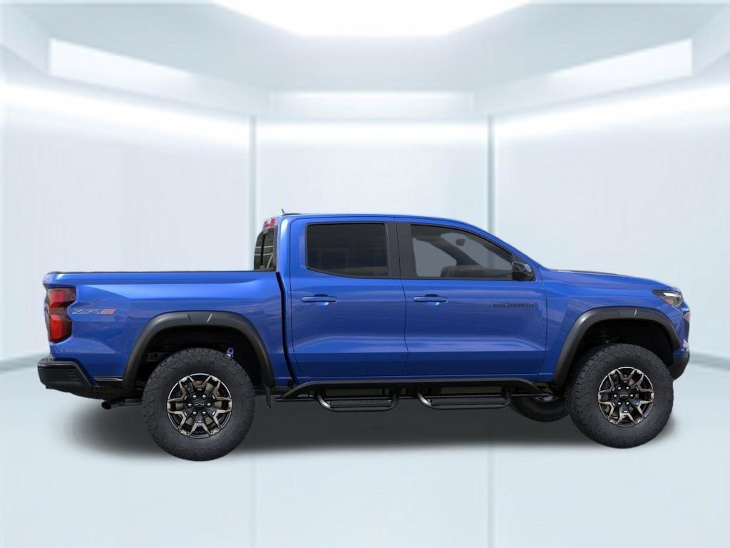 2026 Chevrolet Colorado ZR2 - Photo 8