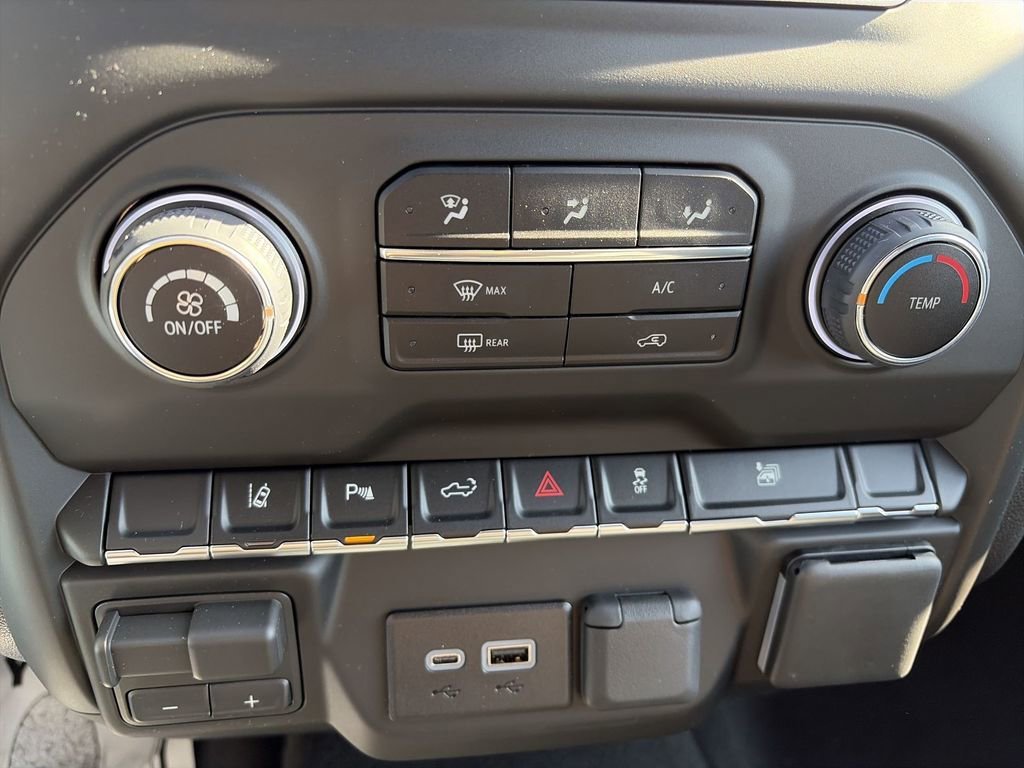 2026 Chevrolet Silverado 2500 HD Custom - Photo 24