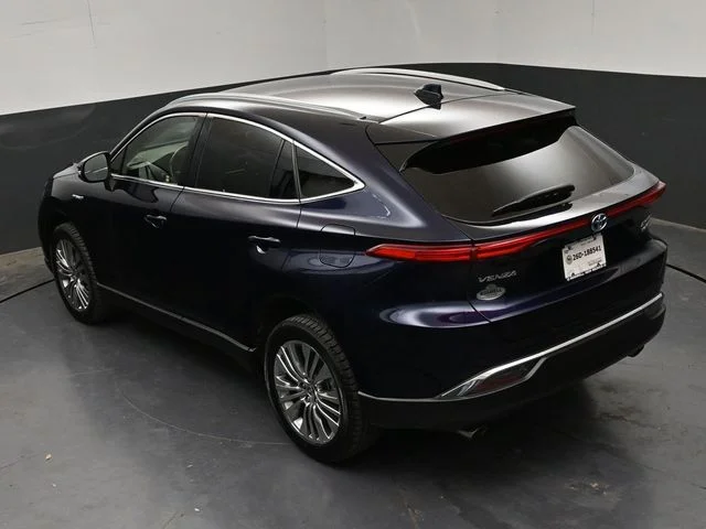 Certified Used 2021  Toyota Limited image 29