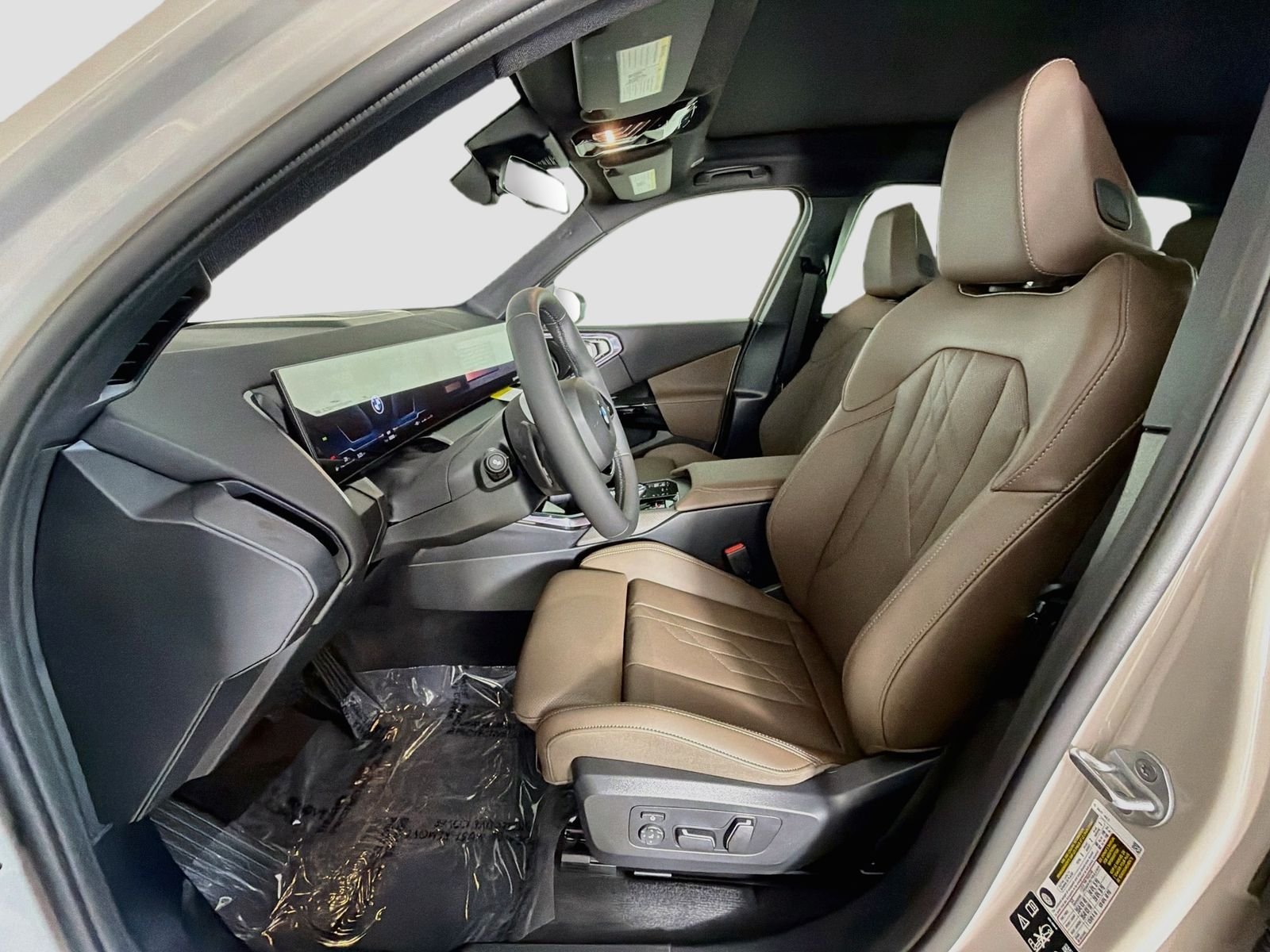 New 2026 Dune Grey Metallic BMW 30 xDrive image 20