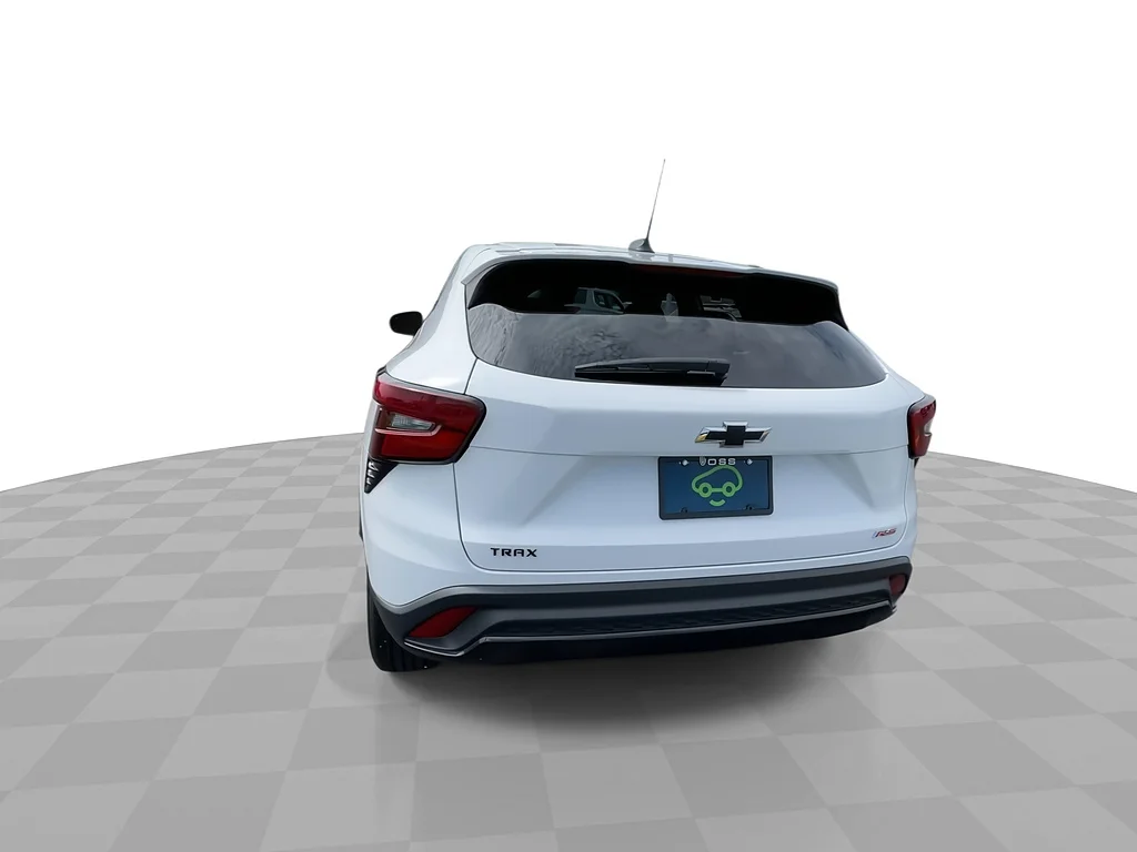 Used 2024 Summit White Chevrolet RS image 8