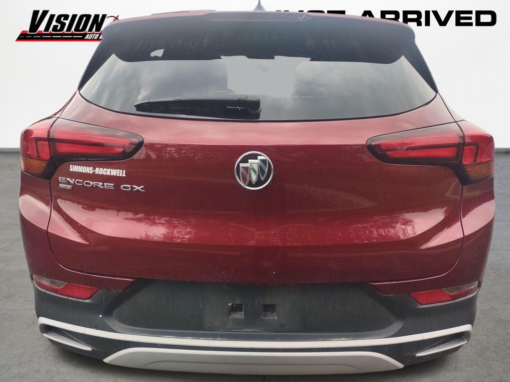 Used 2023 Red Buick Preferred image 4