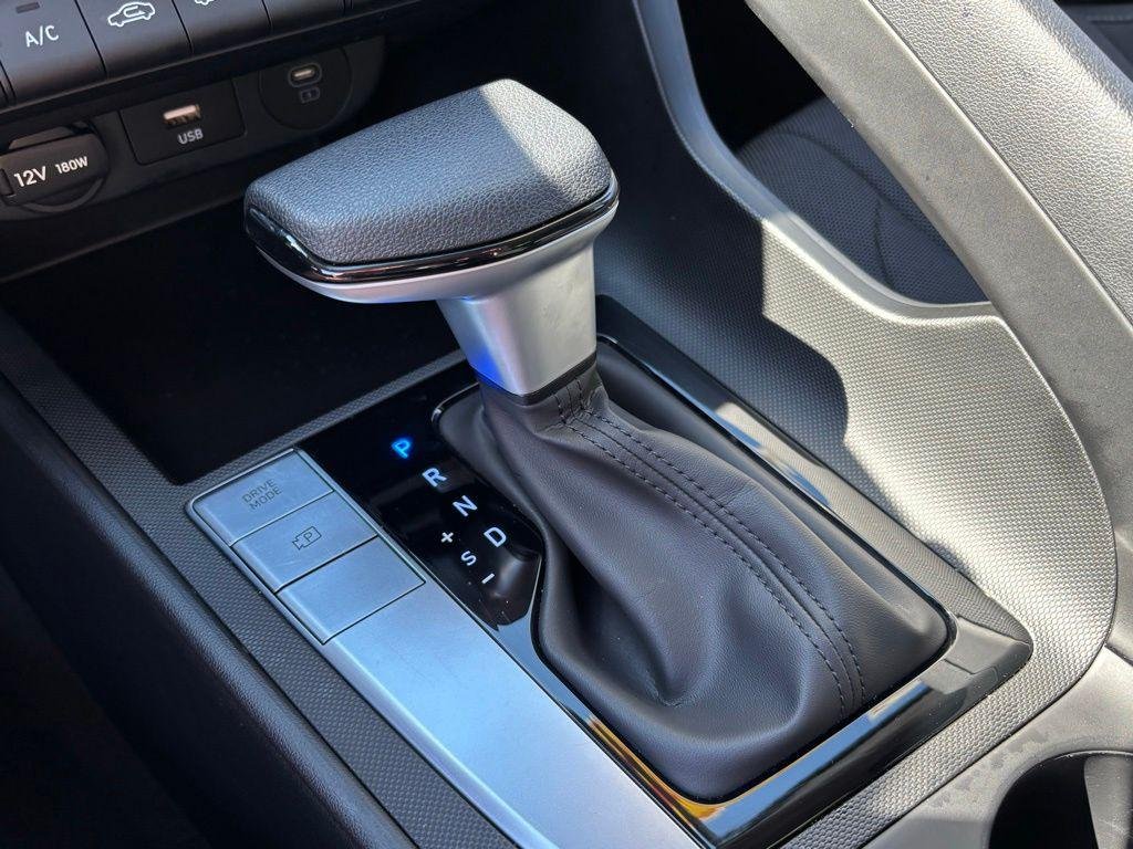 New 2026 Gray Hyundai SE image 25