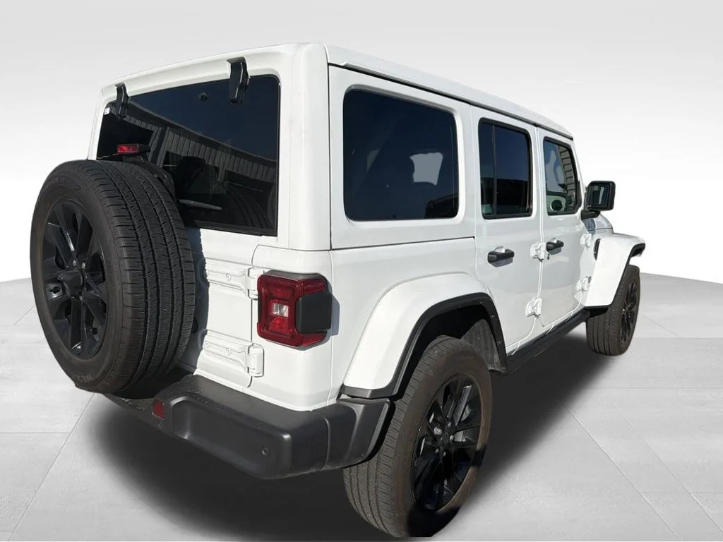 Used 2025 White Jeep Sahara 4xe image 24
