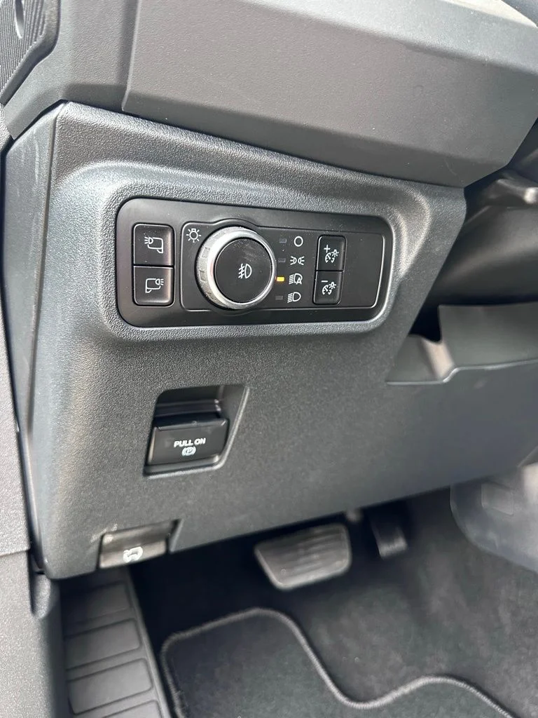 2025 Ford Bronco 4-Door Outer Banks - Photo 13