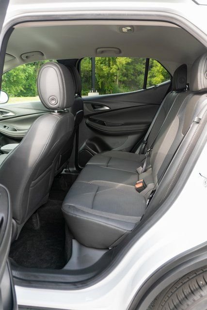 Used 2023 Summit White Buick Preferred image 12