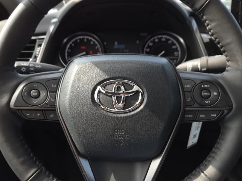 Used 2024  Toyota SE image 11