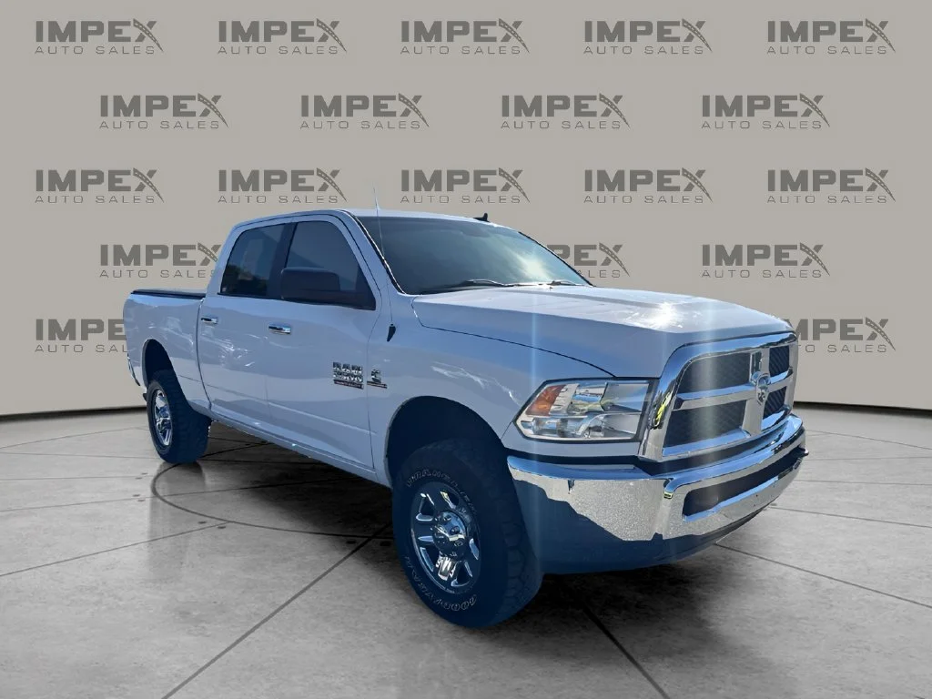 Used 2018 White Ram SLT image 7