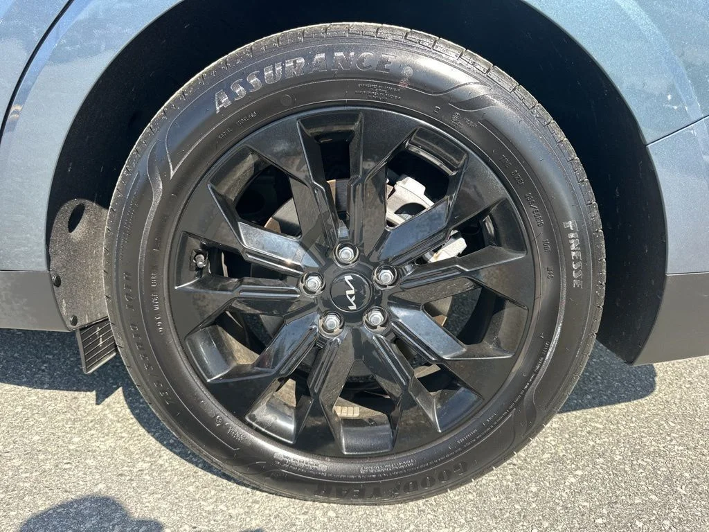 Used 2024 Blue Kia SX Prestige image 34