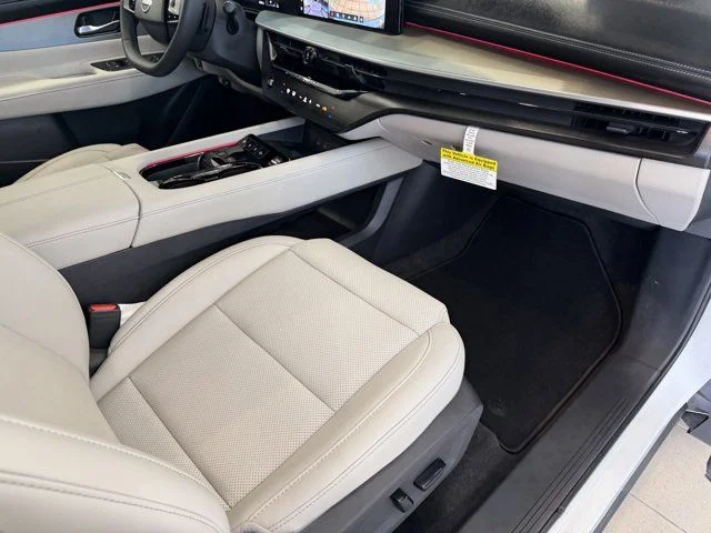 Used 2026 White Nissan SL image 26