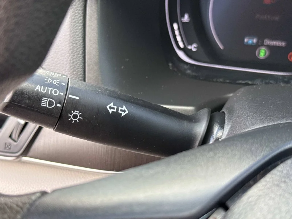 Used 2020  Honda LX image 37