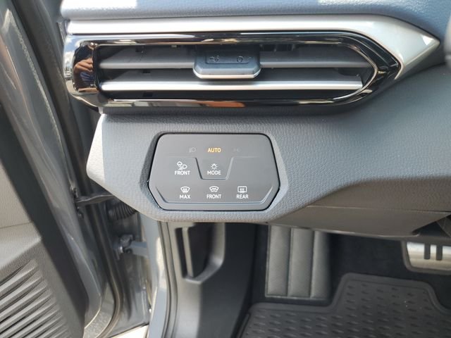 Certified Used 2025 Gray Volkswagen Pro S image 35