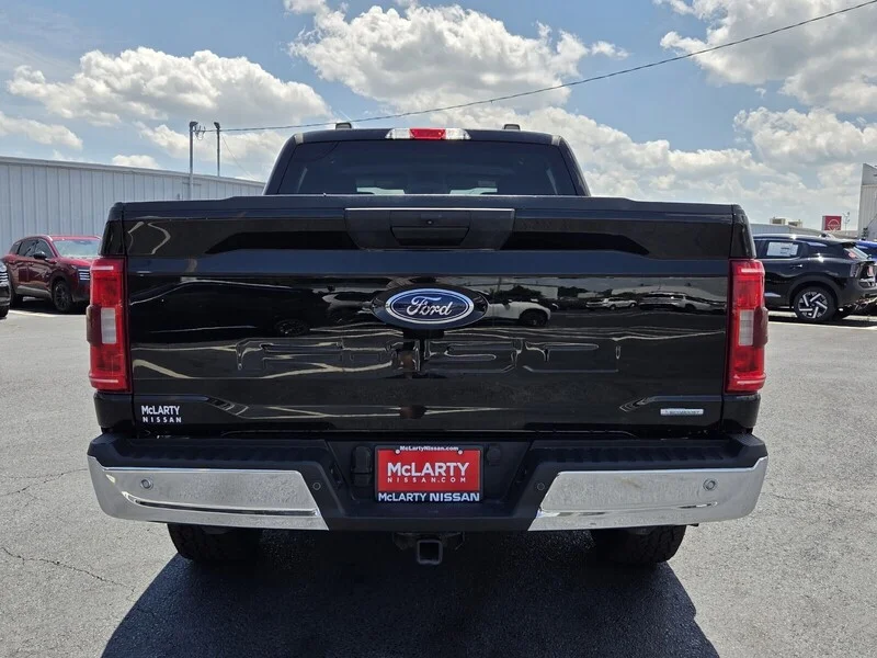 Used 2022 Agate Black Metallic FORD XLT image 7
