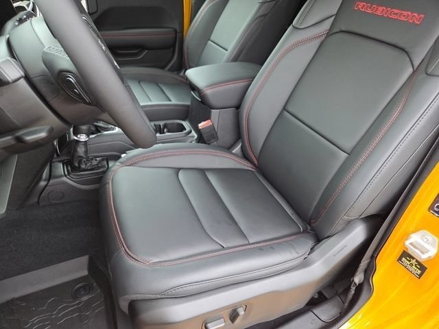 New 2026 Goldilocks Exterior Paint Jeep Rubicon X image 8
