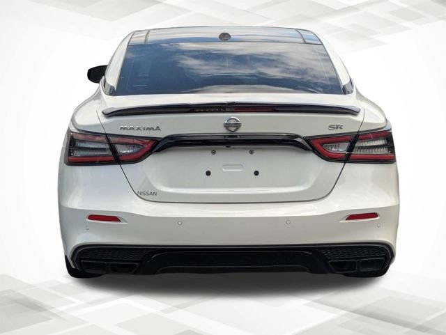 Used 2022 White Nissan SR image 5