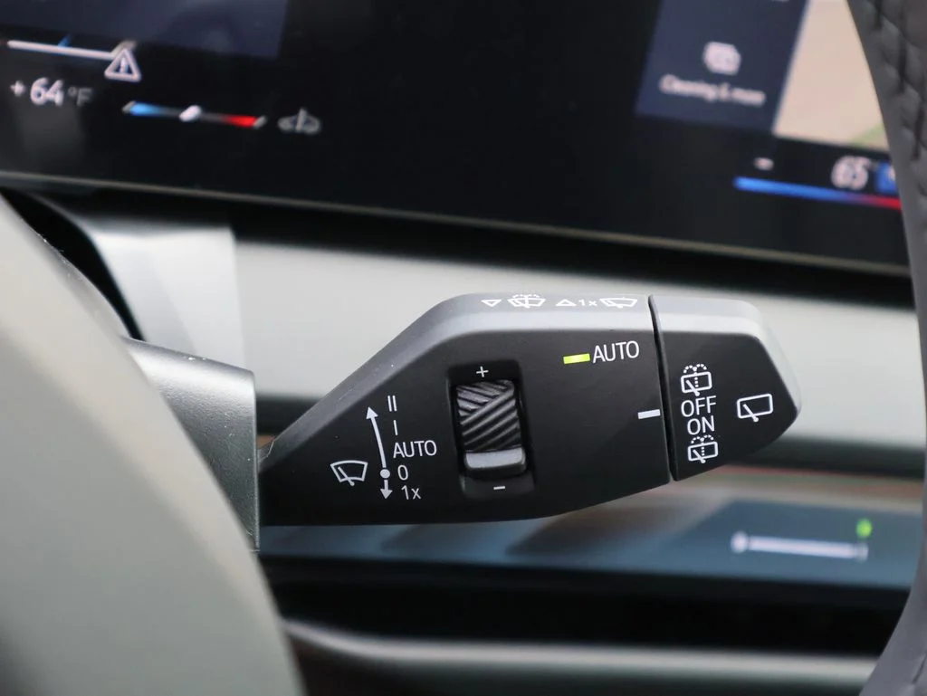 New 2026 Gray BMW 30 xDrive image 32