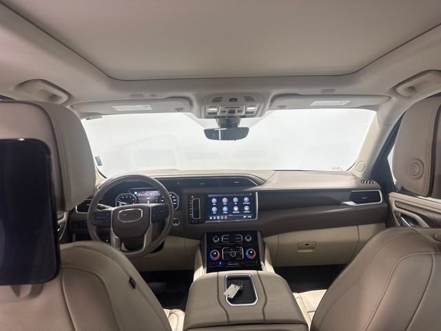 Used 2021 White GMC Denali image 17