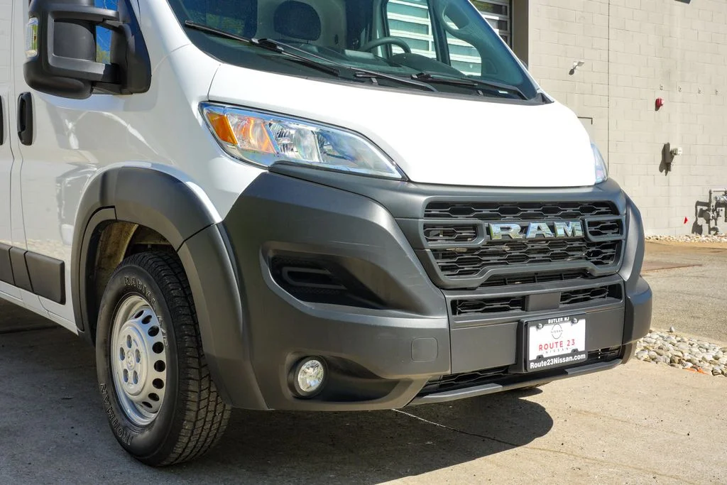 Used 2025 White Ram High Roof image 12