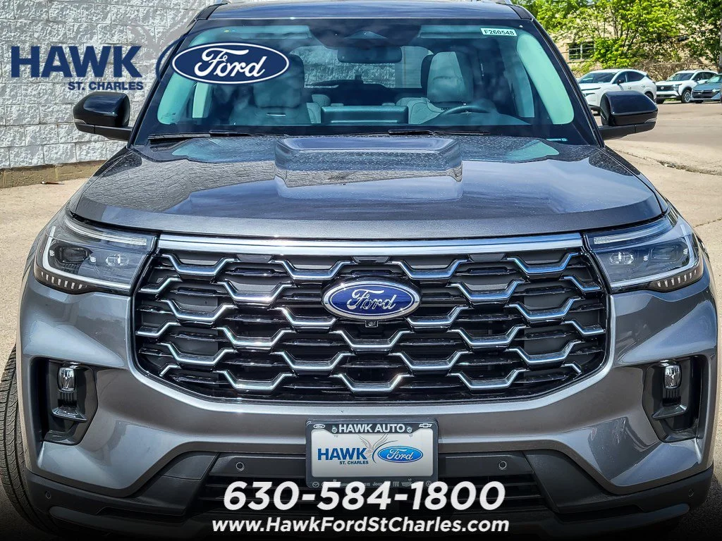 New 2026 Carbonized Gray Metallic Ford Platinum™ image 3