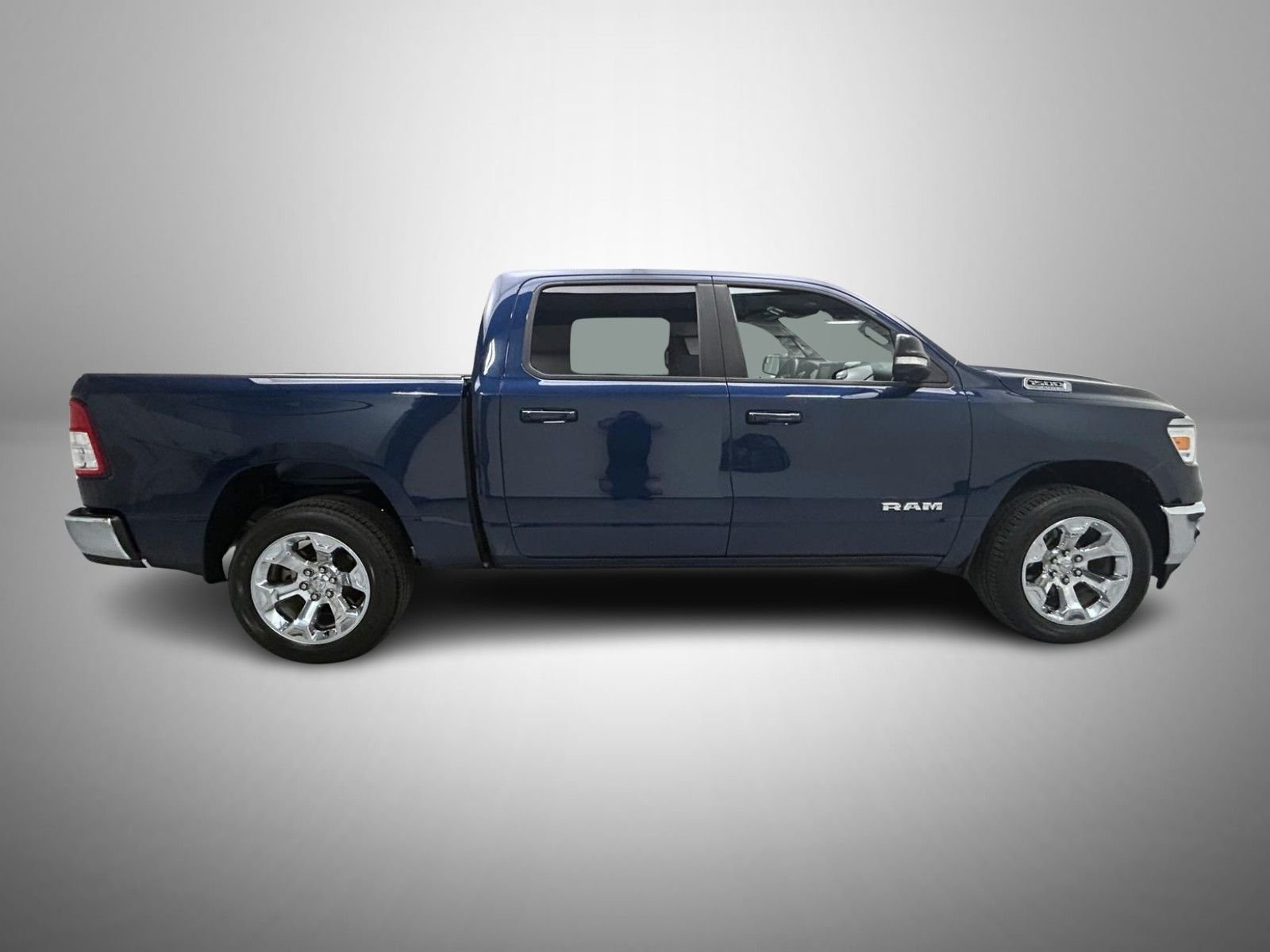 Used 2022 Blue Ram Big Horn/Lone Star image 4