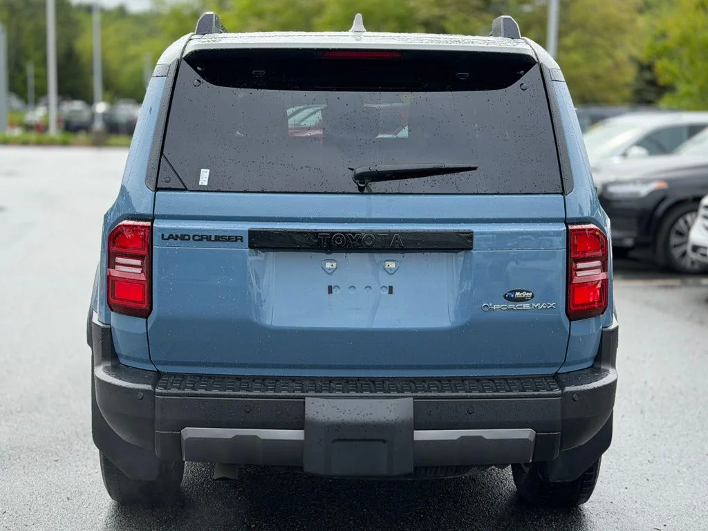 Used 2025 Blue Toyota Base image 4