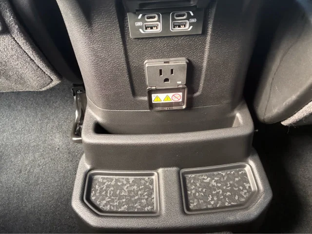 2026 Jeep Wrangler 4-Door Willys - Photo 11