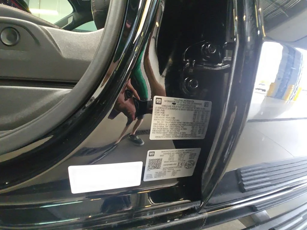 Certified Used 2023 Onyx Black GMC AT4 image 25