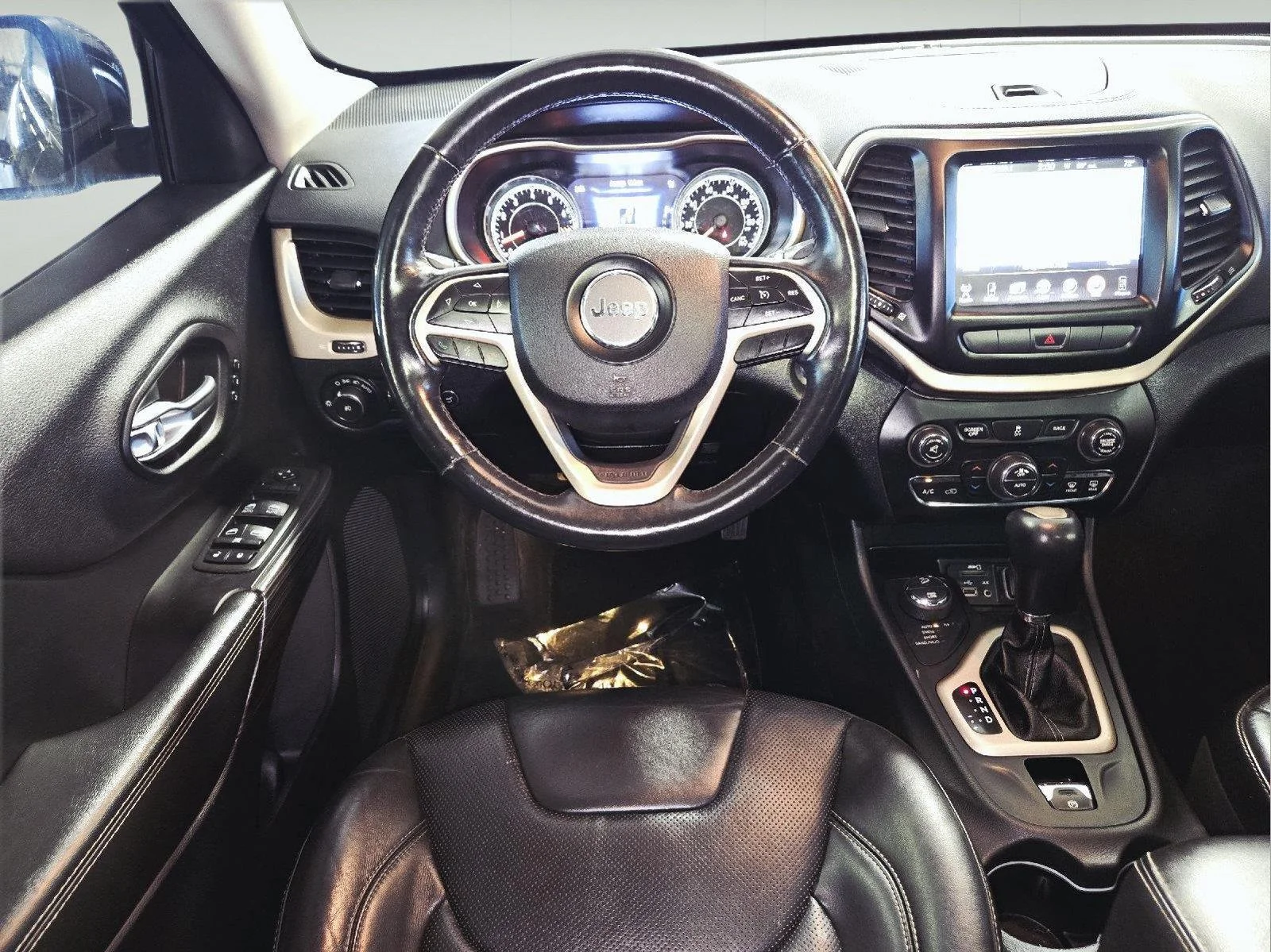 Used 2014 Brilliant Black Crystal Pearlcoat Jeep Limited image 44