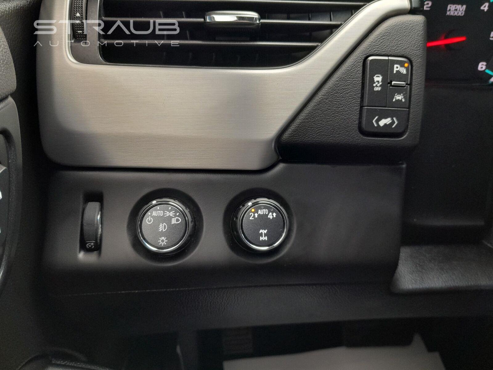 2019 GMC Yukon XL SLT - Photo 18